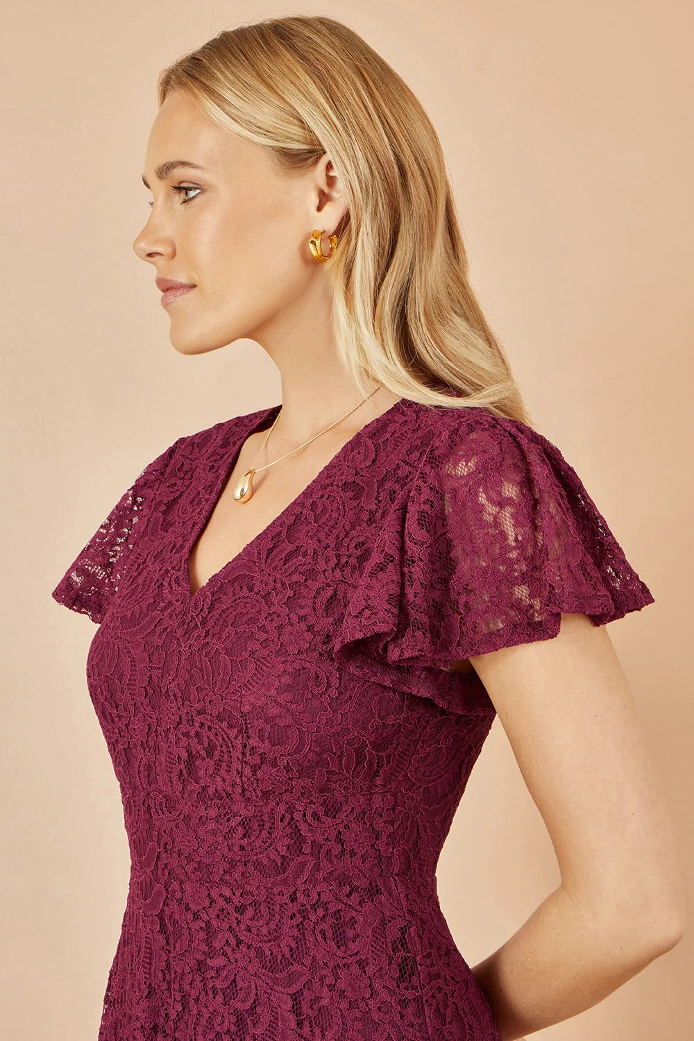 Yumi Burgundy Lace Midi Skater Dress - QHA UK