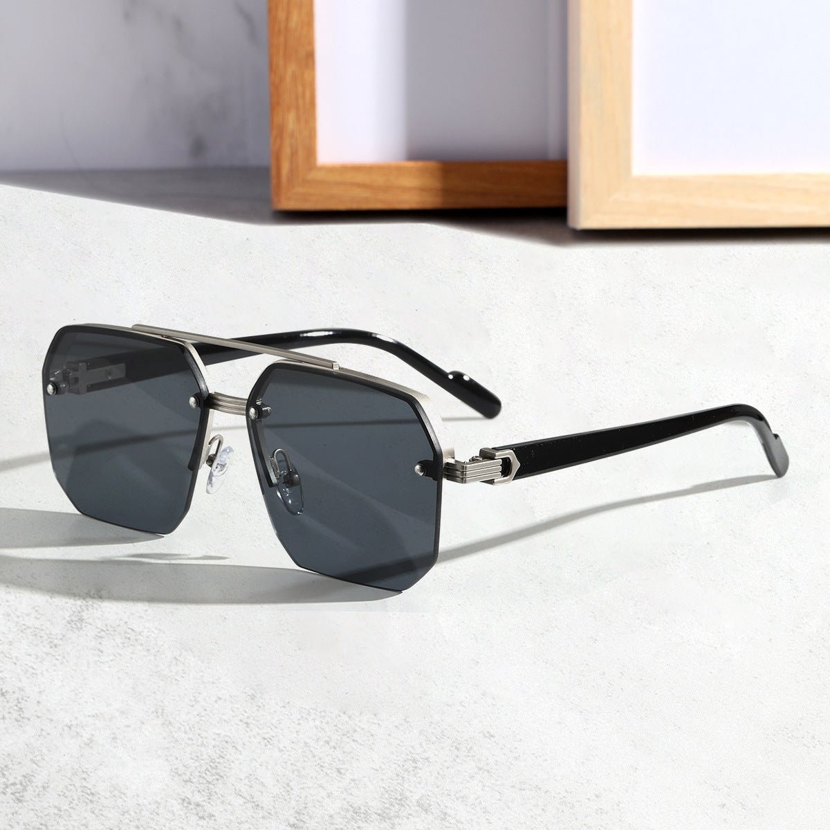 Men’s Fashion Sunglasses - Versatile Silver Gold