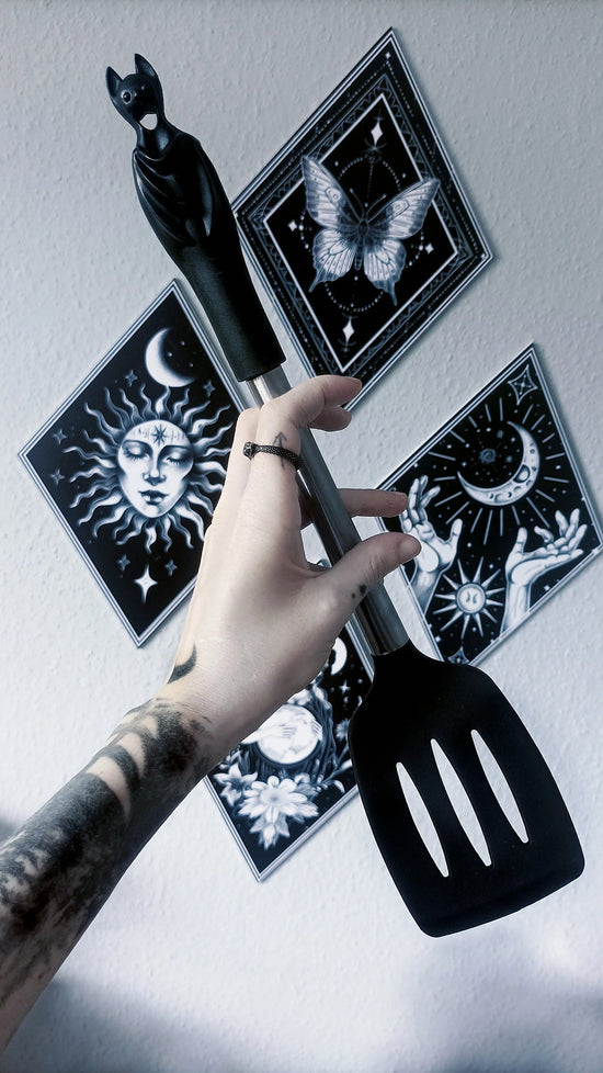 Alchemy Gothic Spatula Black Bat - QHA UK
