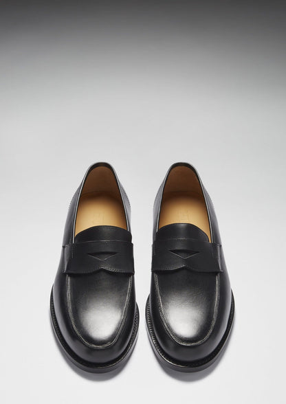 Hugs & Co Mens Black Leather Loafers Welted Leather Sole UK 7-14 - Sole Detail - QHA UK