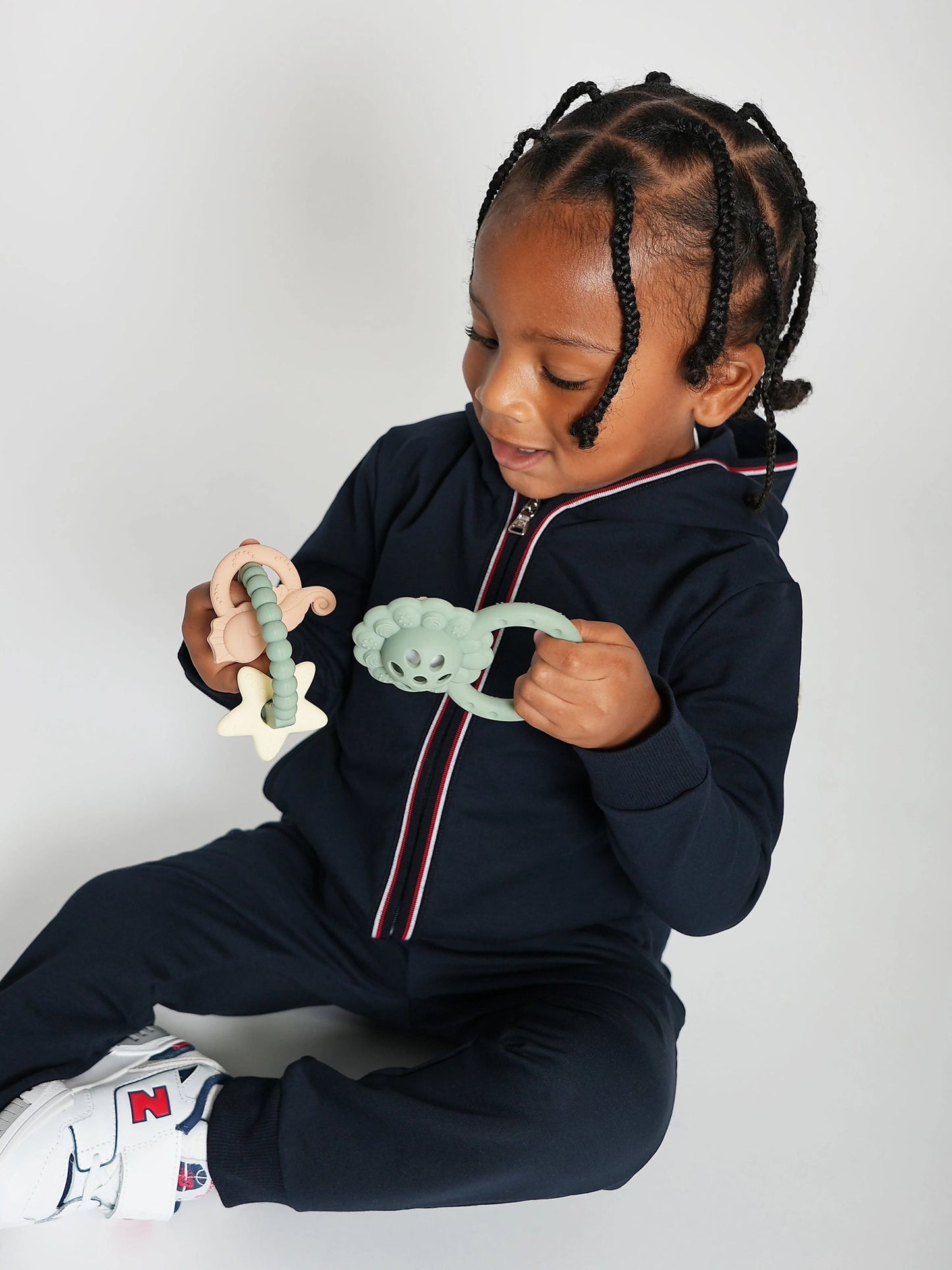 Bloom Bambini Baby Seahorse and Starfish Teether in Brown | QHAUK - QHA UK