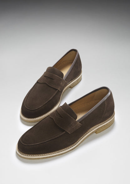 Hugs & Co Mens Brown Suede Loafers Crepe Rubber Welted Sole UK 7-14 - Sole Detail - QHA UK