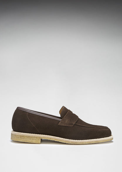 Hugs & Co Mens Brown Suede Loafers Crepe Rubber Welted Sole UK 7-14 - Sole Detail - QHA UK