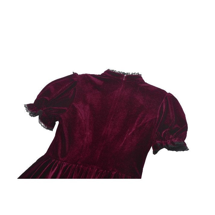 Dark in Love Gothic Dress Ophelia Lace Collar Burgundy Velvet UK 8-22 - Collar Detail - QHA UK