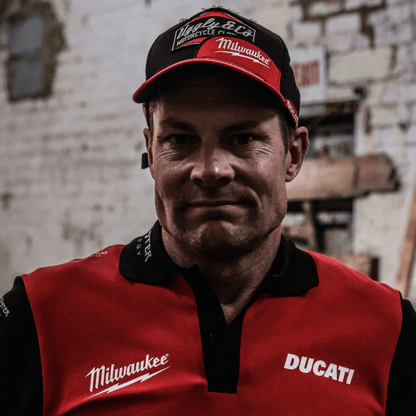 Milwaukee Tools x Diamond Cap Official Red White Curved Peak Adjustabl - QHA UK