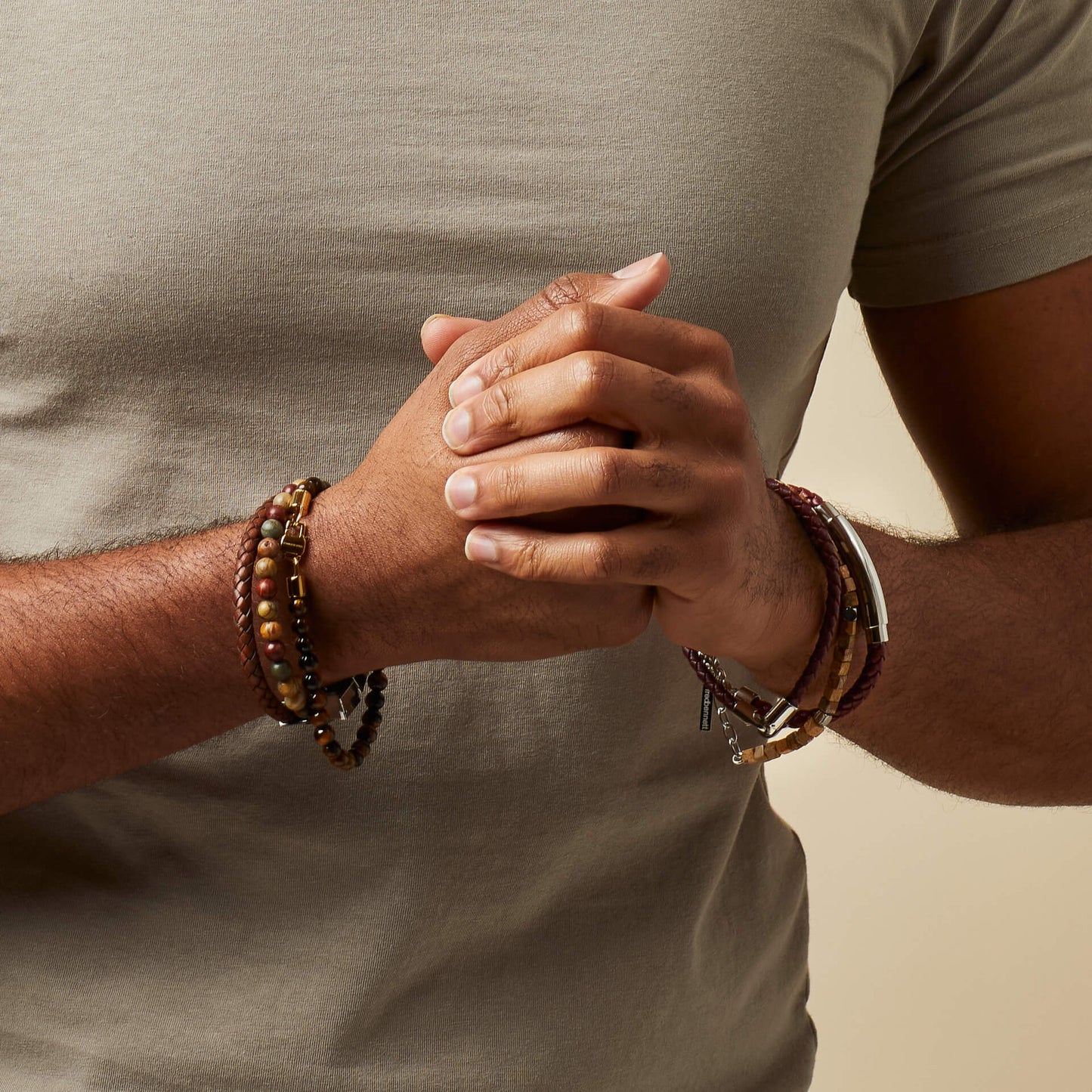 Fred Bennett Brown Leather and Red Turquoise Stone Bracelet - QHA UK