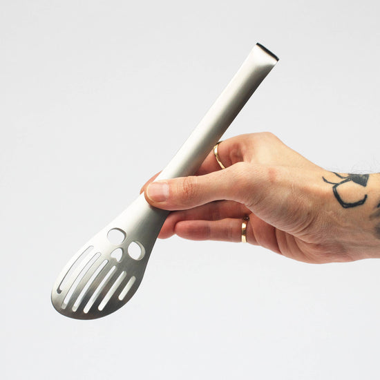 Gothic Gifts Tongs Skull - QHA UK