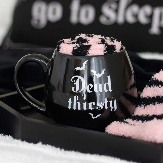 Gothic Gifts Mug and Socks Set Dead Thirsty - QHA UK