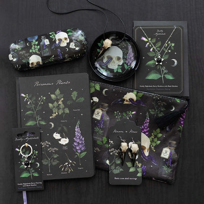 Gothic Gifts Necklace Resin Crow Skull - QHA UK