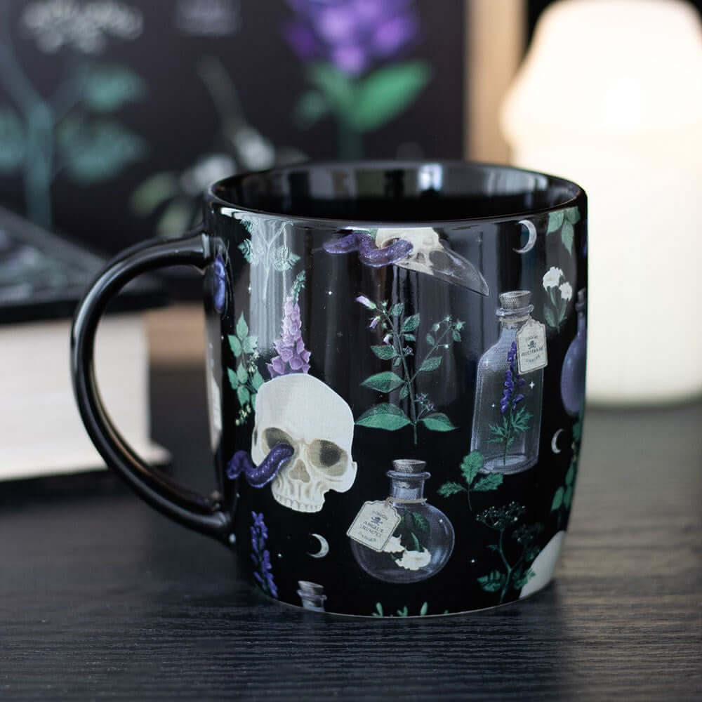 Gothic Gifts Mug Venom and Vines Print - QHA UK