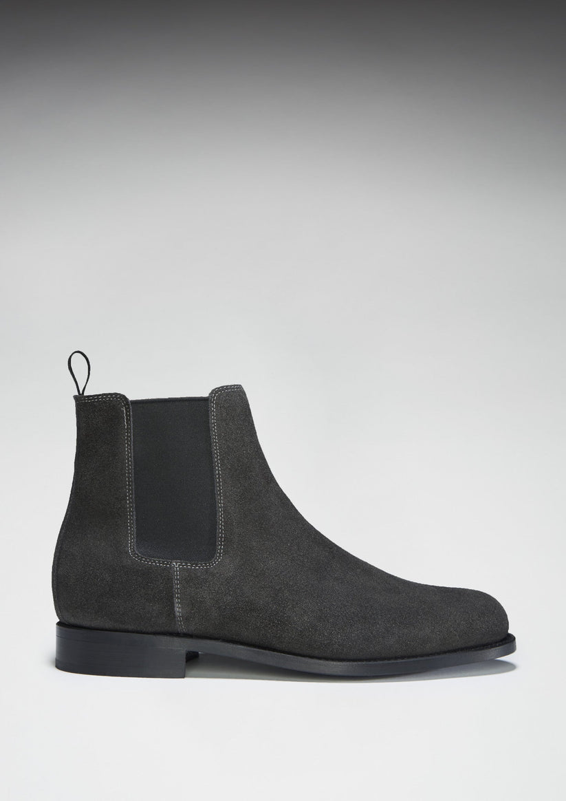 Hugs & Co Mens Grey Suede Chelsea Boots Welted Leather Sole UK 7-14 - Sole Detail - QHA UK