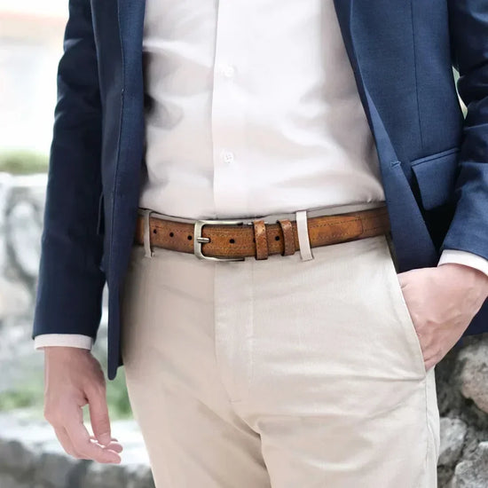 Mens Leather Belt Classic Metal Pin Buckle Casual Business 29mm Wide R - Buckle Detail - QHA UK