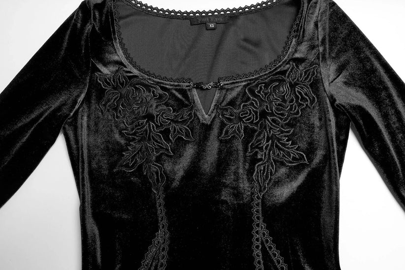 Punk Rave Dress Isolde Velvet Lace Sleeve Black UK 8-16 - Sleeve Detail - QHA UK