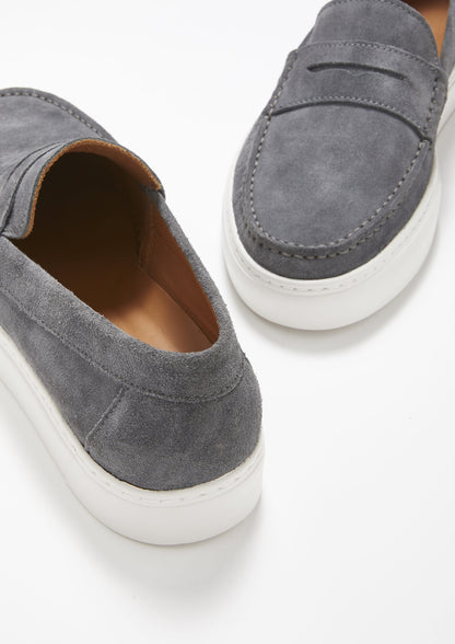 Hugs & Co Mens Slip-On Sneaker Loafers Slate Grey Suede UK 7-14 - QHA UK