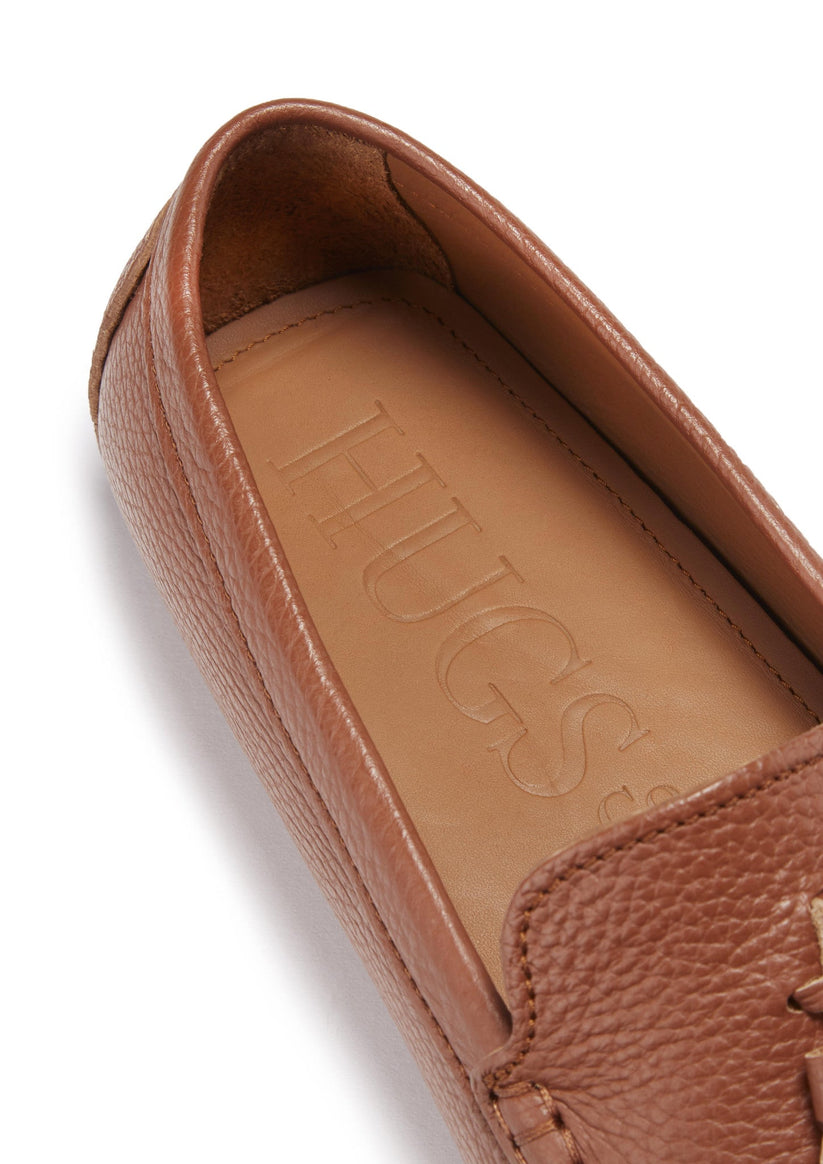 Hugs & Co Mens Tasselled Driving Loafers Tan Grain Leather UK 7-14 - Texture Detail - QHA UK