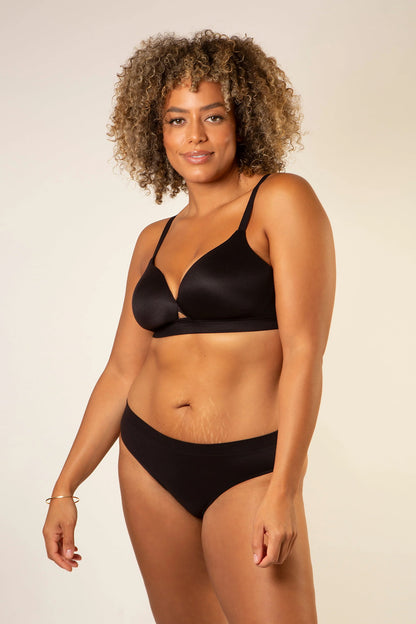 The Freedom Bra - Black | QHAUK - QHA UK