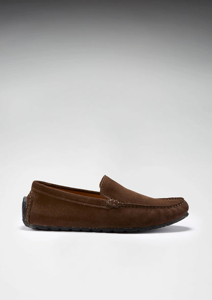 Hugs & Co Mens Tyre Sole Driving Loafers Brown Suede UK 7-14 - Sole Detail - QHA UK