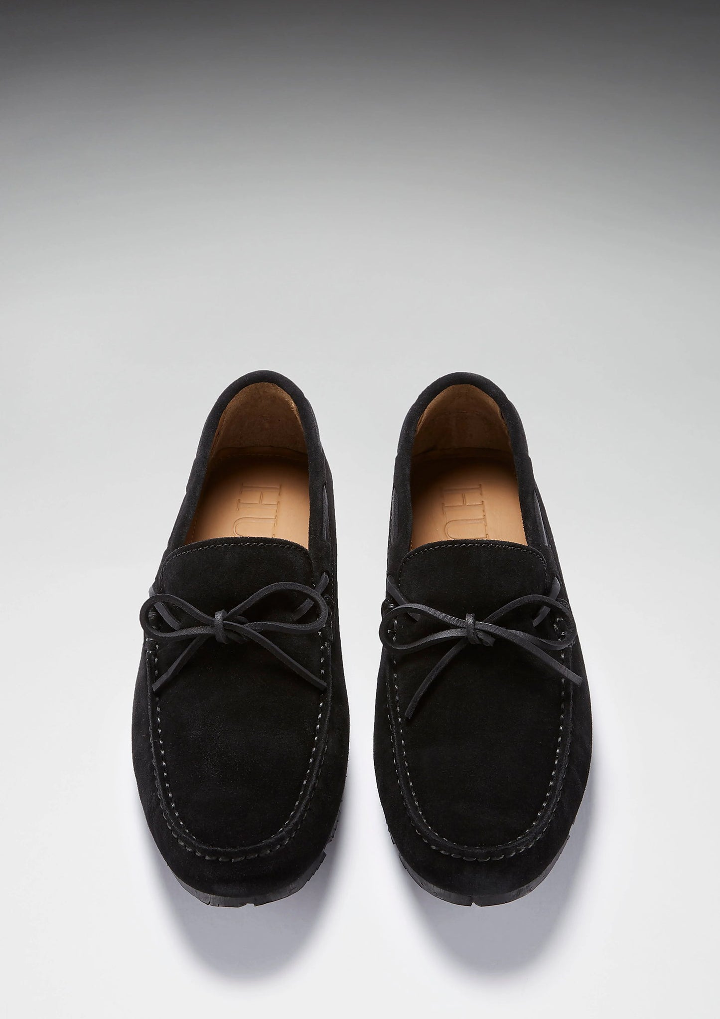 Hugs & Co Mens Tyre Sole Laced Driving Loafers Black Suede UK 7-14 - Sole Detail - QHA UK