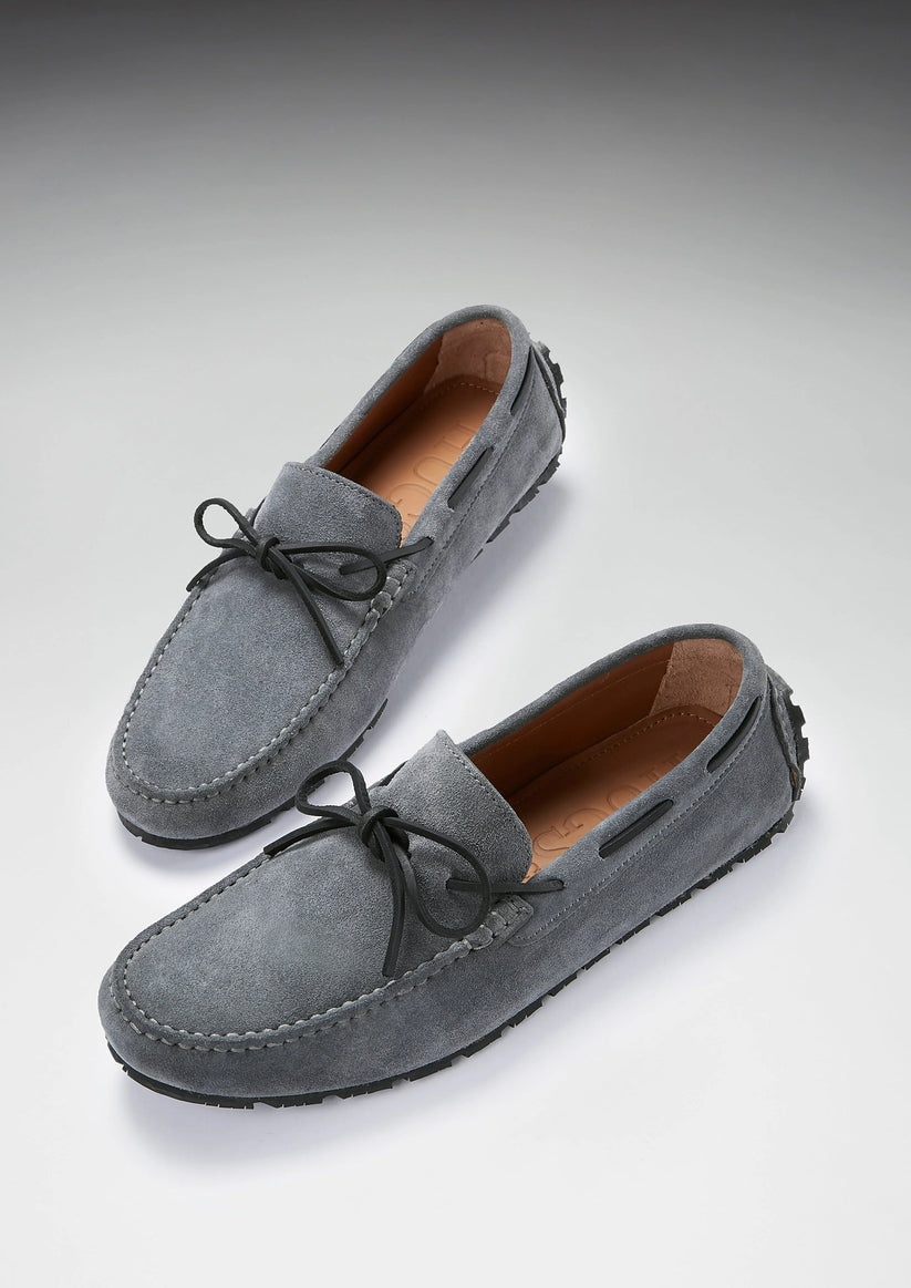 Hugs & Co Mens Tyre Sole Laced Driving Loafers Slate Grey UK 7-14 - Sole Detail - QHA UK