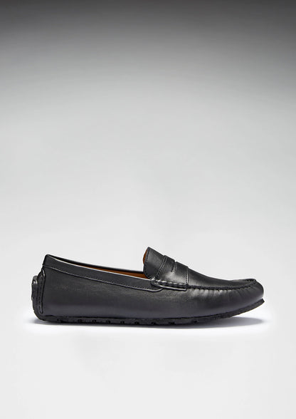 Hugs & Co Mens Tyre Sole Penny Driving Loafers Black Leather UK 7-14 - Sole Detail - QHA UK