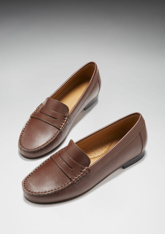 Hugs & Co Womens Penny Loafers Leather Sole Brown Leather EU 36-42 - Sole Detail - QHA UK