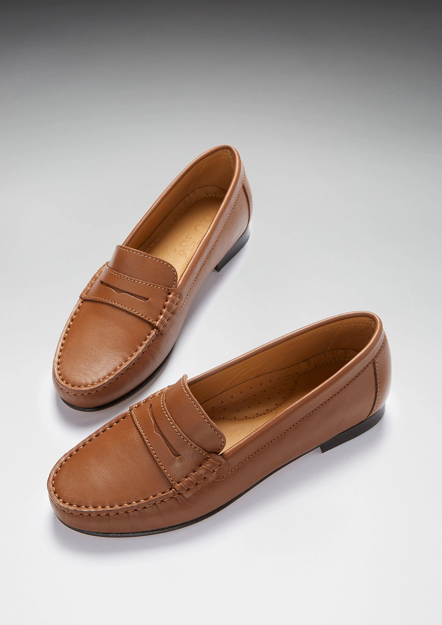 Hugs & Co Womens Penny Loafers Leather Sole Tan Leather EU 36-42 - Sole Detail - QHA UK
