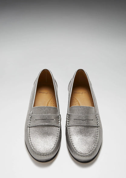 Hugs & Co Womens Penny Loafers Leather Sole Titanium EU 36-42 - Sole Detail - QHA UK