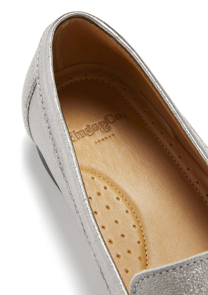 Hugs & Co Womens Penny Loafers Leather Sole Titanium EU 36-42 - Sole Detail - QHA UK
