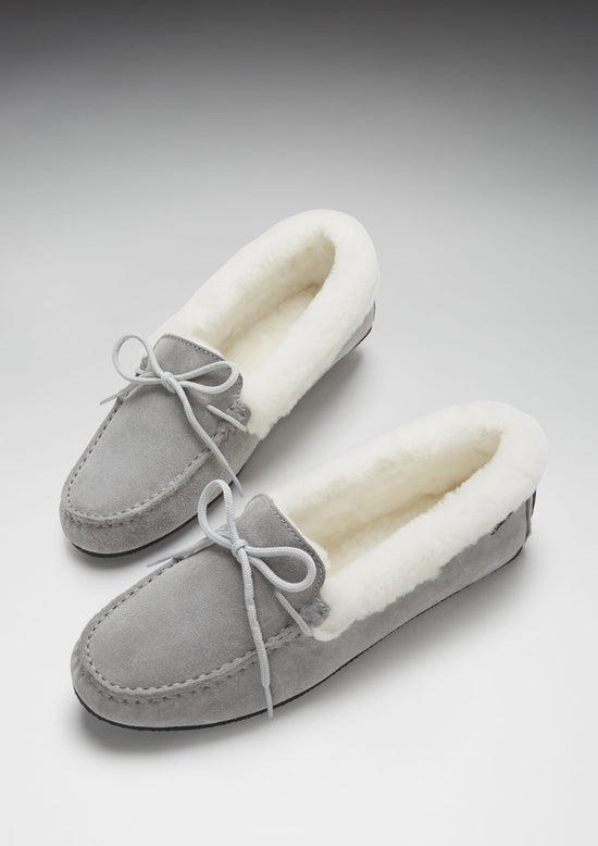 Hugs & Co Womens Slippers Sheepskin Dove Grey Suede EU 36-42 - QHA UK