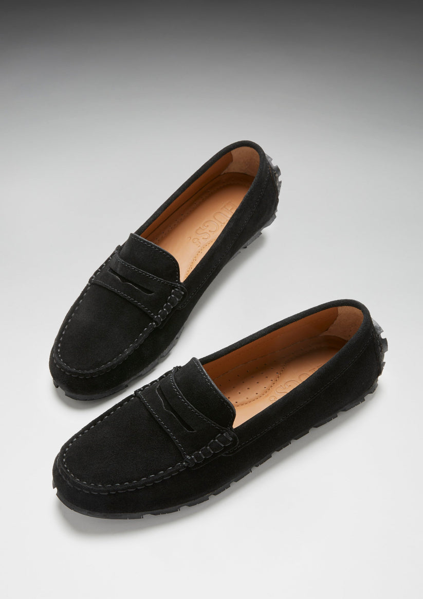 Hugs & Co Womens Tyre Sole Penny Loafers Black Suede EU 36-42 - Sole Detail - QHA UK
