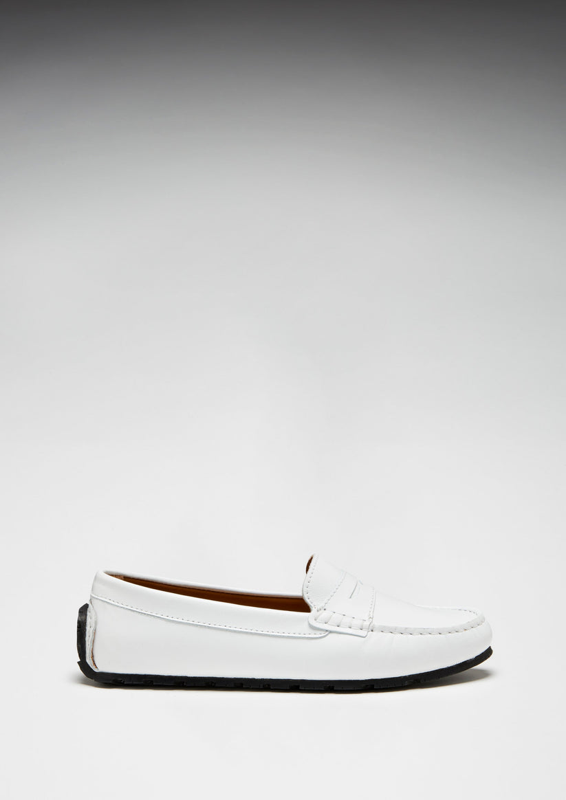 Hugs & Co Womens Tyre Sole Penny Loafers White Leather EU 36-42 - Sole Detail - QHA UK