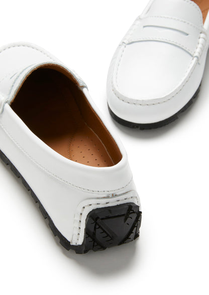 Hugs & Co Womens Tyre Sole Penny Loafers White Leather EU 36-42 - Sole Detail - QHA UK