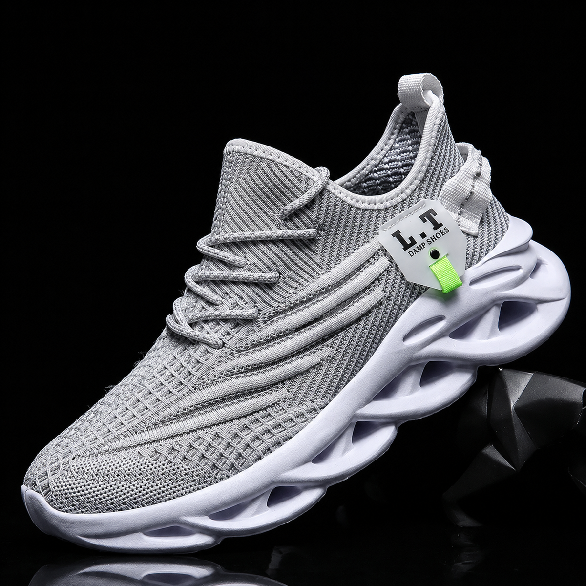 Mens Mesh Running Trainers Lace Up Casual Sports Shoes UK 4.5-13 - Sole Detail - QHA UK