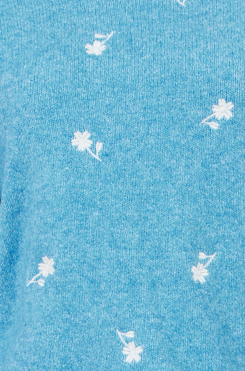 Yumi Women's Blue Daisy Embroidered Relaxed Knit Jumper | Sizes XS–XL | QHA UK - QHA UK