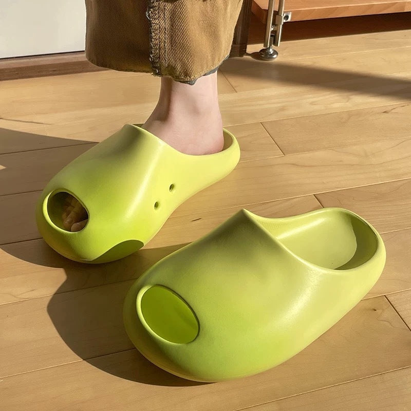 Thick-soled Unisex Cartoon Slippers