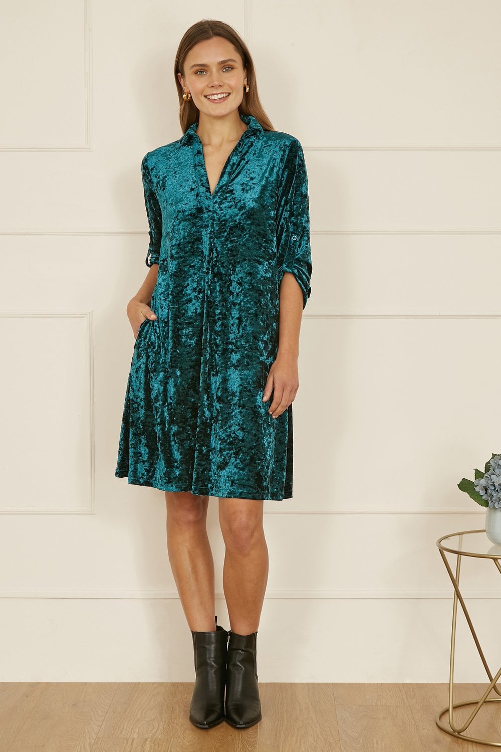 Yumi Green Velvet Tunic Dress With 3/4 Sleeves - QHA UK