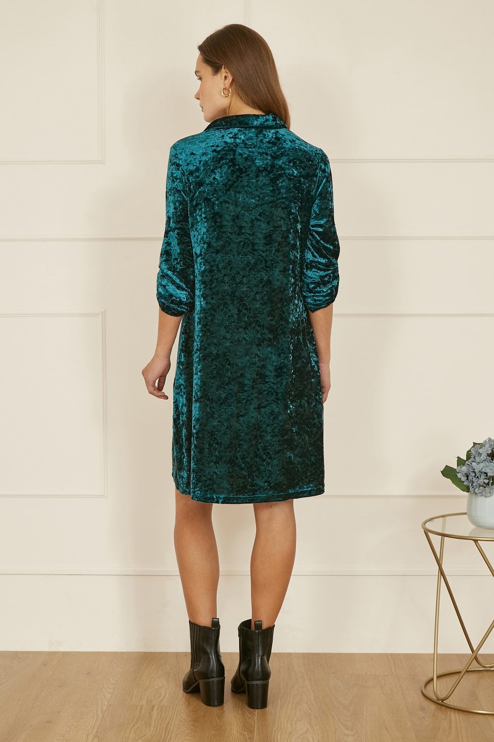 Yumi Green Velvet Tunic Dress With 3/4 Sleeves - QHA UK