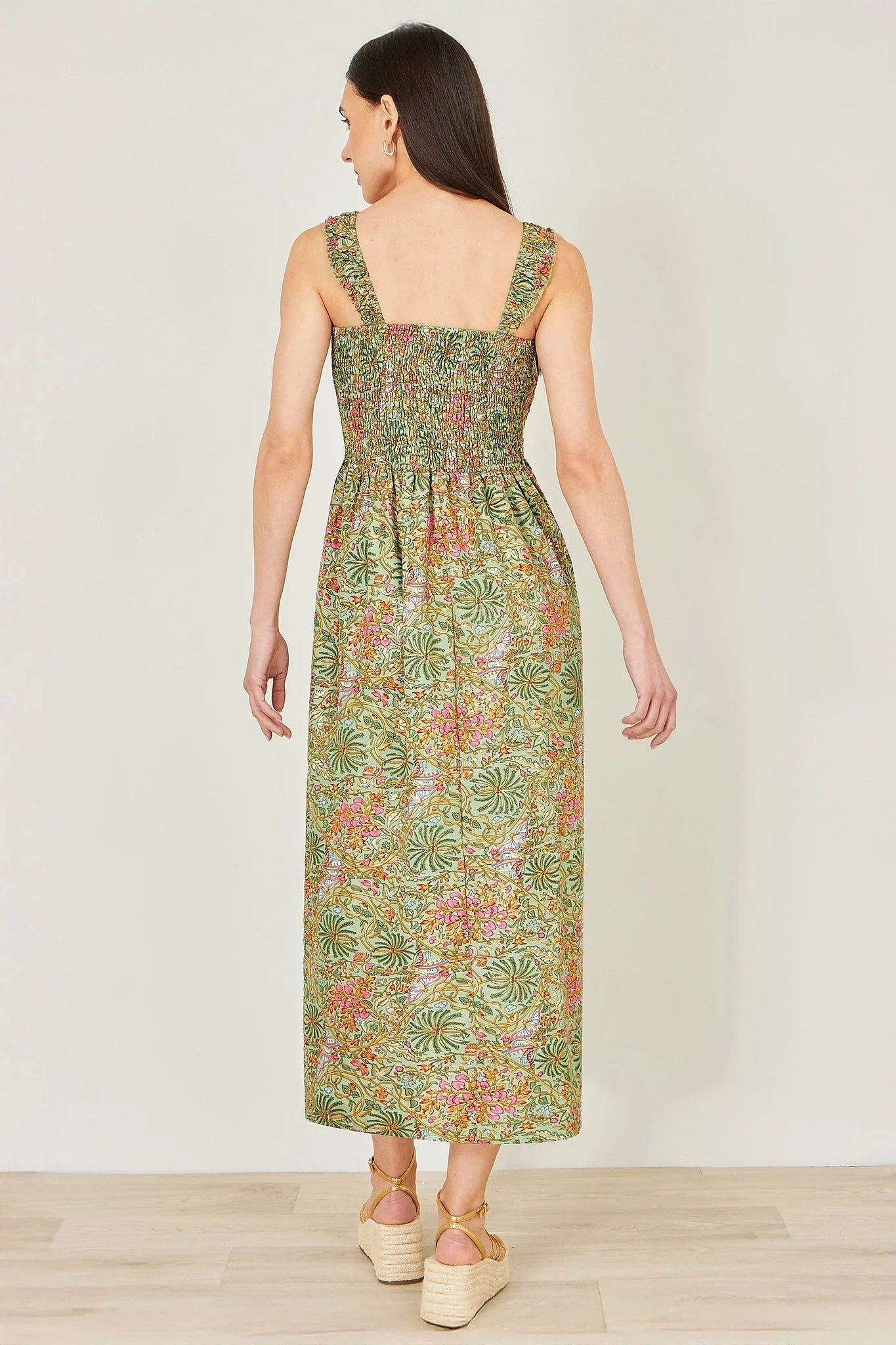Yumi Women's Green Foil Palm Print Ruched Maxi Dress Sizes 6–18